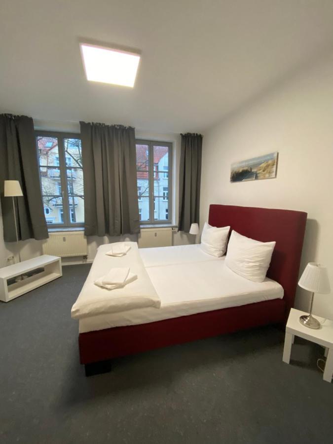 Pension Villa Ostseetraum Rostock Exterior foto